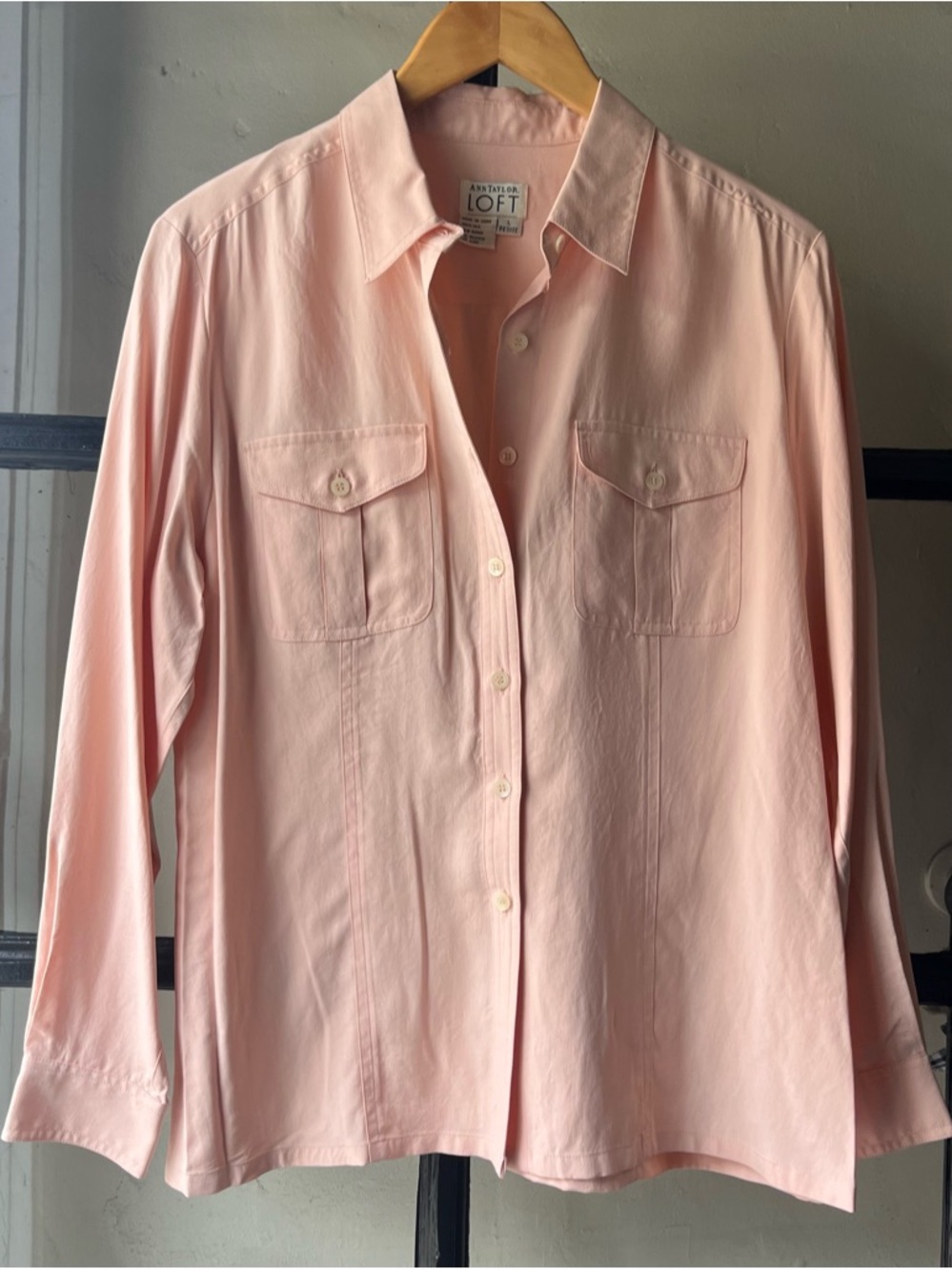 Vintage 90’s Ann Taylor loft Pure Blush Silk Button Up Blouse